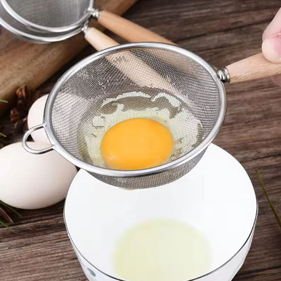 Passoire chinois à maille fine pour filtrer sauces bouillons et coulis